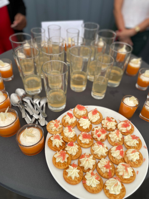 Apéritif séminaire réalisée lors d'une activité teambuilding Top Chef