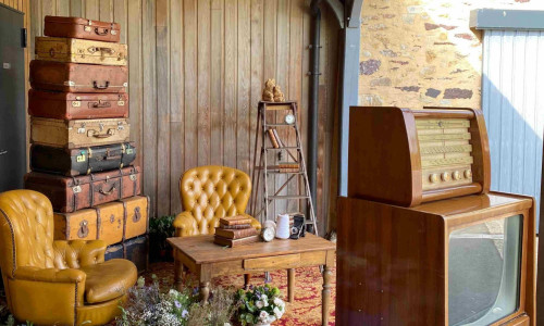 Photobooth Vintage pour un mariage à la salle de réception de Léquinais proche de Rennes