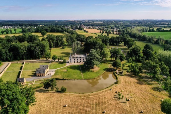 Vue aérienne du parc du château